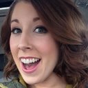 TopFollow user Mia R.