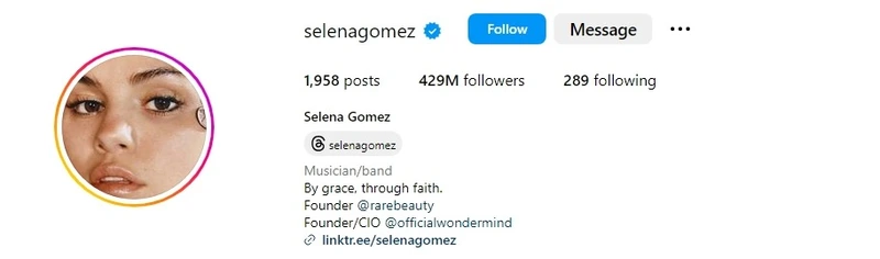 Selena Gomez  Instagram profile picture
